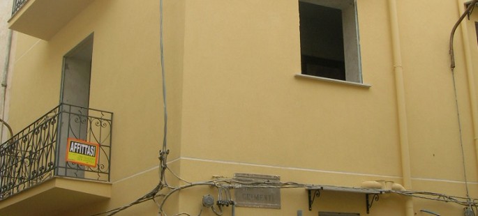 RIF 48 PV ( Appartamenti e Attività Commerciale  in via Chimenti )