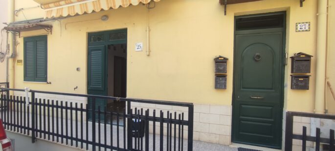 Rif 281 ( Appartamento in Via Madonna del Carmine )